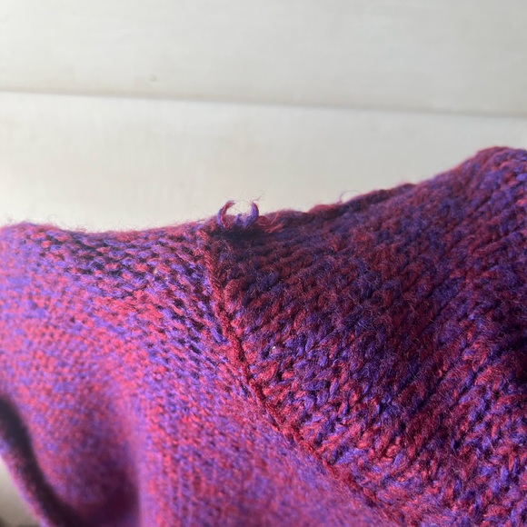 Knit Cowl Neck Top - Picture 4 of 6